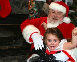 terrorized-by-psyco-santa_8219823982_o
